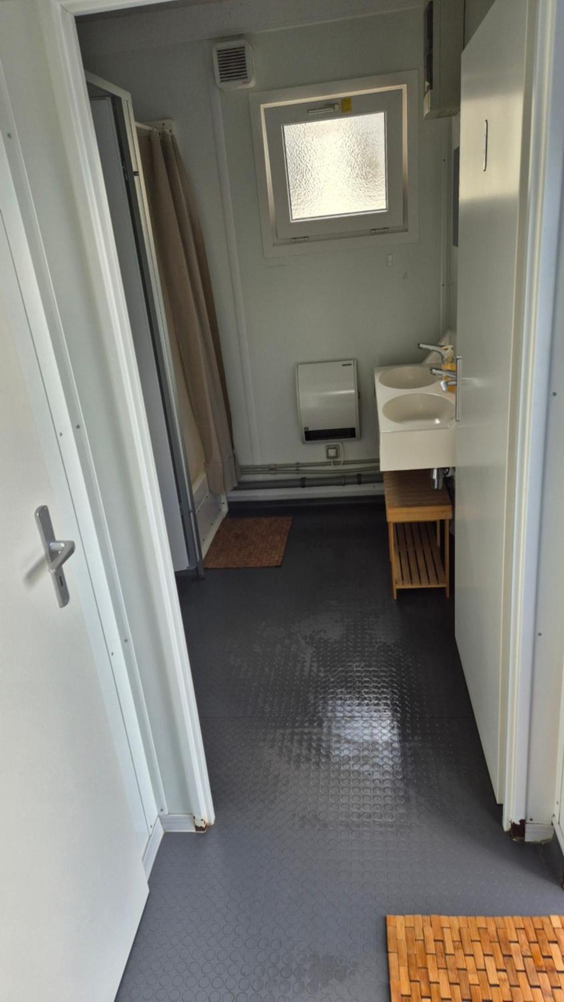 Mini Hotel Uebernachten Im Gurkenfass リュベナウ エクステリア 写真